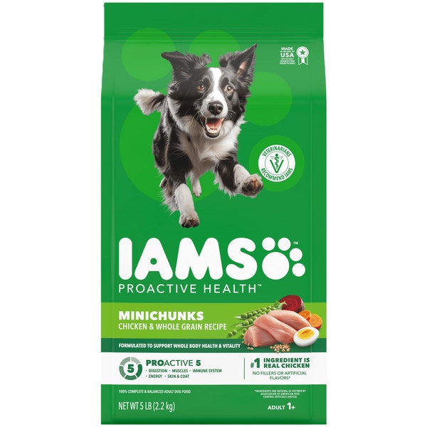 IAMS™ MINICHUNKS CHICKEN & WHOLE GRAINS image 1
