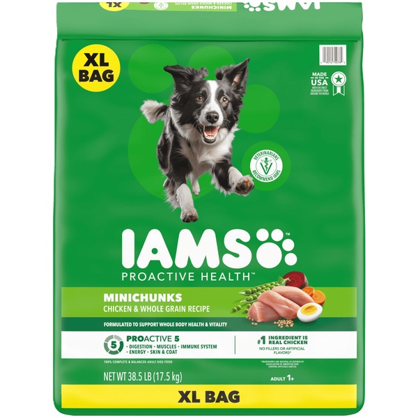 IAMS™ MINICHUNKS CHICKEN & WHOLE GRAINS image 1