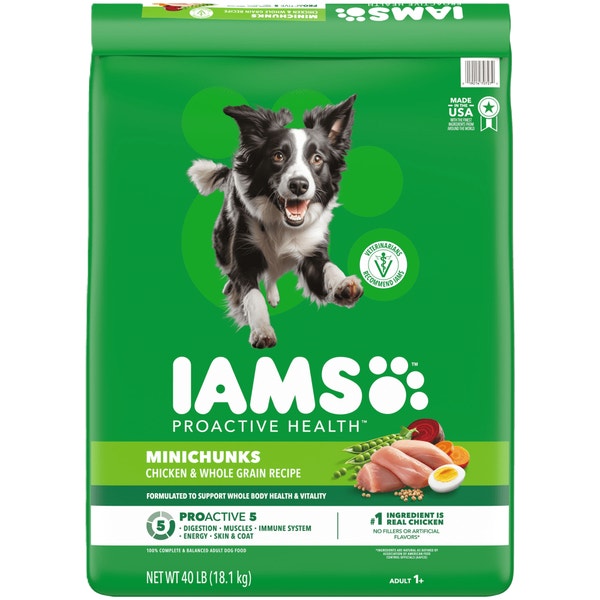 IAMS™ MINICHUNKS CHICKEN & WHOLE GRAINS image 1
