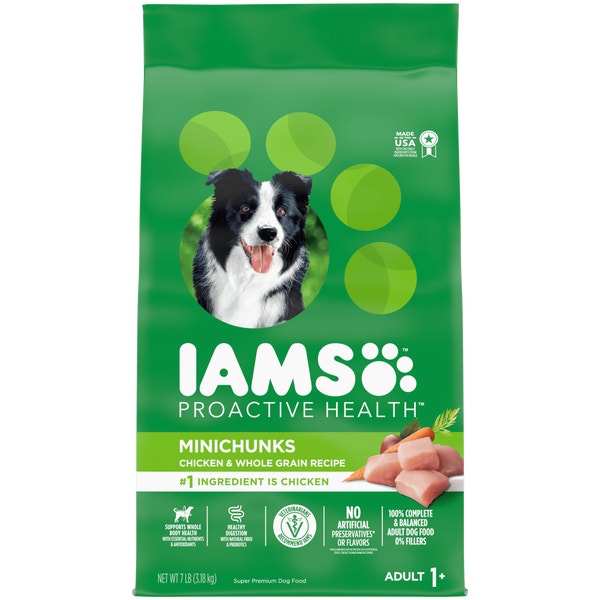 IAMS™ MINICHUNKS CHICKEN & WHOLE GRAINS image 1