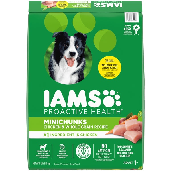 IAMS™ MINICHUNKS CHICKEN & WHOLE GRAINS image 1